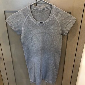 Lululemon swiftly tech shirt
